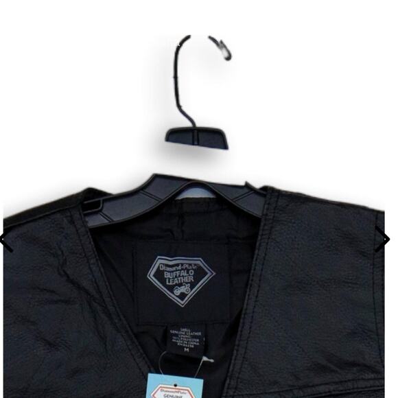 DIAMOND PLATE NWT MENS 100% AUTHENTIC LEATHER LACED BIKER VEST SIZE MEDIUM - Picture 6 of 11